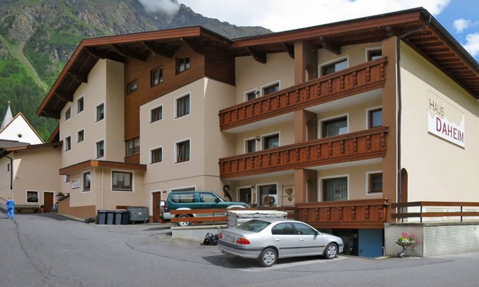 Plangeross Apartment | Daheim – Bergliebe by Interhome