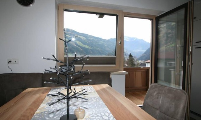 Zillertal Apartment | Dahoams Platzl by Interhome