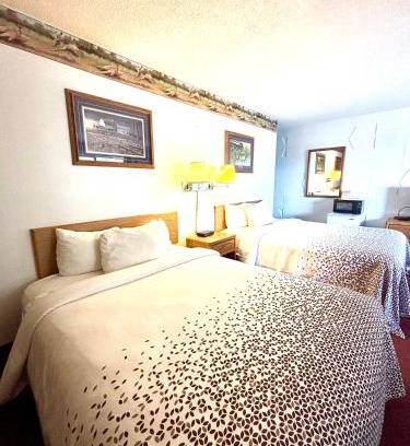 Huron Hotel | Dakota Inn