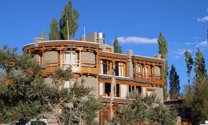 She Hotel | Dakpa House Ladakh