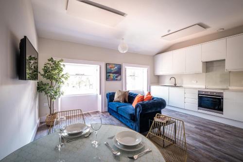Lancaster Apartment | Dalton Sq Apartment 2