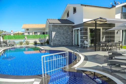 Dalyan City Center Villa | Dalyan Villa Svarti