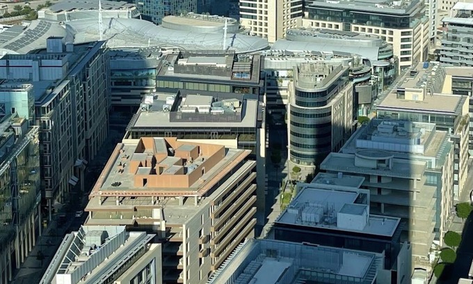 Al Abdali Apartment | Damac tower luxury apartment w/GYM/hot tub/pool