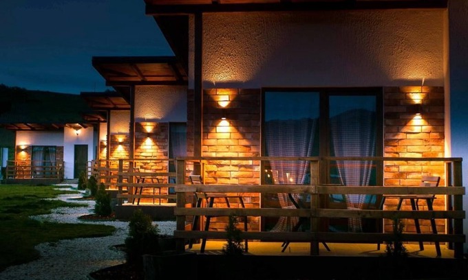 Sichevita House | Danube Village Resort