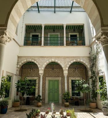 Medina of Tunis Apartment | Dar Ben Turkia