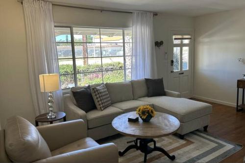 Westside House | Darling, Peaceful, Near Beach, EV Charger