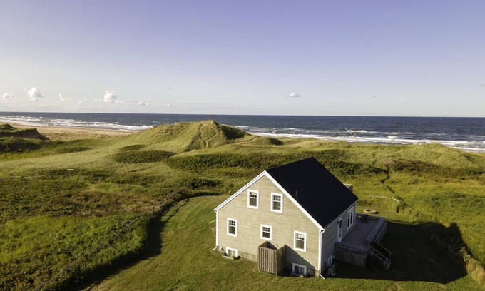 Darnley House | Darnley by the Dunes - oceanfront walk to beautiful beach - great for families