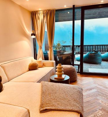 Lerchenreith Apartment | Das Alpenzeit Appartement mit Just Private Terrasse