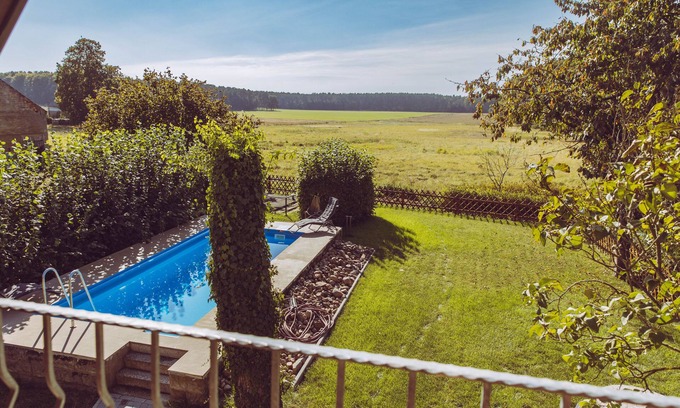 Wiesenburg/Mark House | Das Besondere Ferienhaus mit Pool im Hohen Fläming