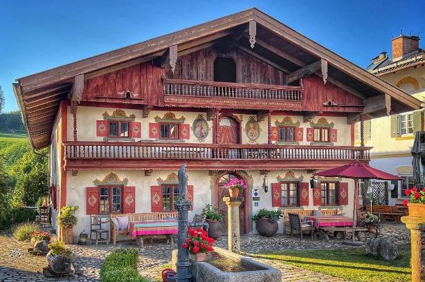 Torwang Apartment | Das Schusterhäusl - Urlaub im oberbayerischen Baudenkmal