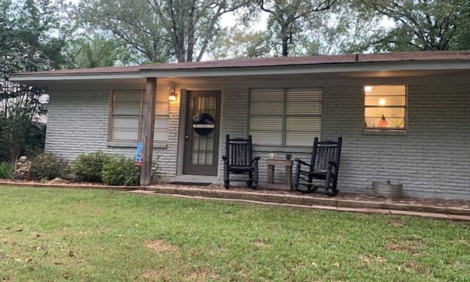 Fairbanks House | Dave’s Place