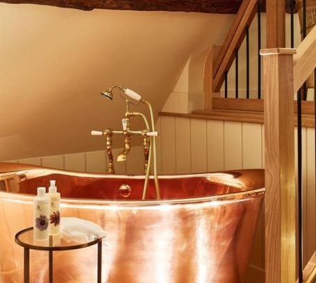 Felmersham Apartment | Dawn at The Sun Inn Felmersham, Our Signature Duplex Suite