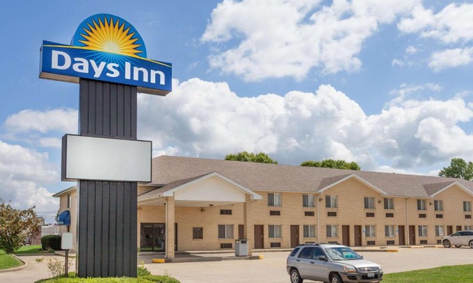 Charleston Hotel | Days Inn by Wyndham Charleston
