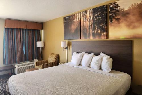 Leesville Hotel | Days Inn by Wyndham Leesville