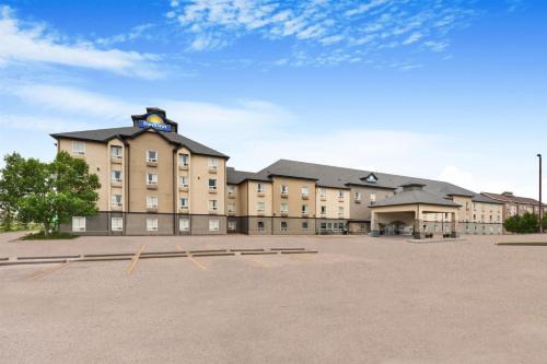 Regina Hotel | Days Inn by Wyndham Regina