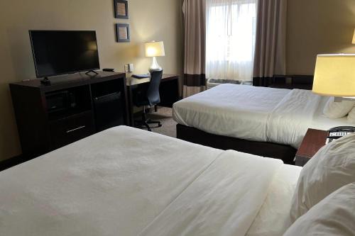 Rexmont Hotel | Days Inn & Suites by Wyndham Manheim Lebanon