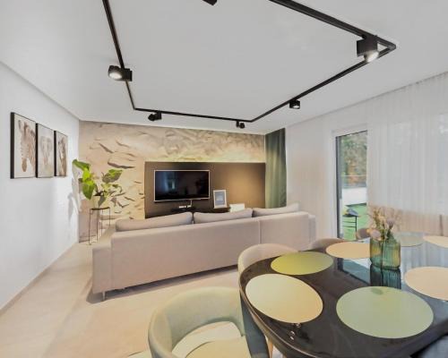 Weststadt Apartment | DayYoungLife mit Terrasse Grill Parkplatz