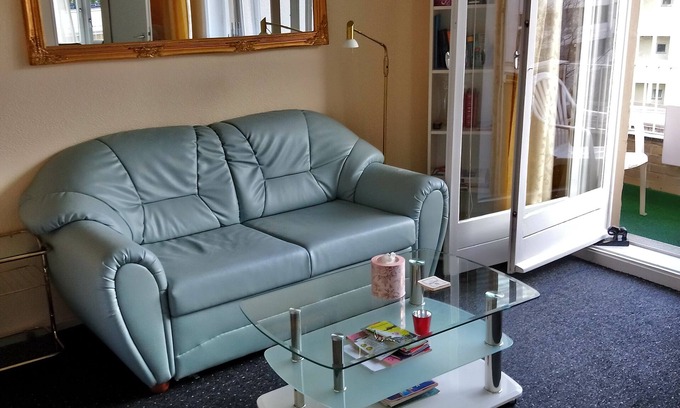 Halensee Apartment | Exceptional 2-room apartment Apartment in the City - West am Ku'damm with 2bathrooms and p