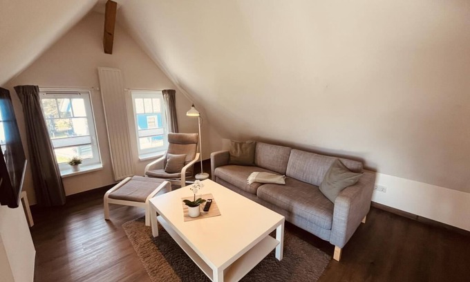 Born auf dem Darss Apartment | De l?tte Leive - sunny roof terrace, dogs allowed, close to the Bodden, Baltic Sea 6km away, WLAN