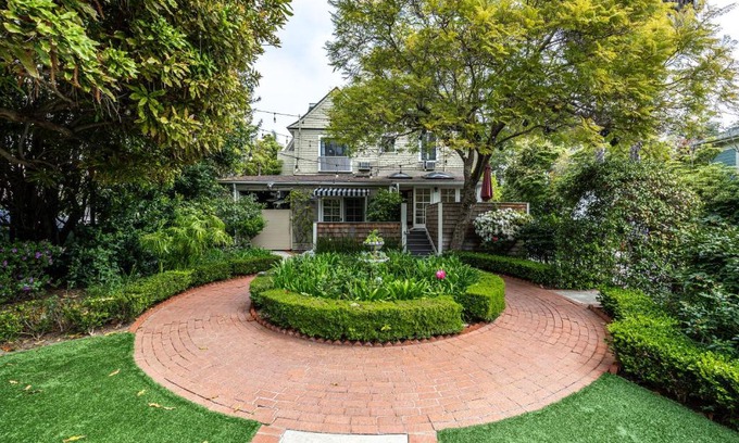 Santa Barbara Hotel | De La Vina Inn