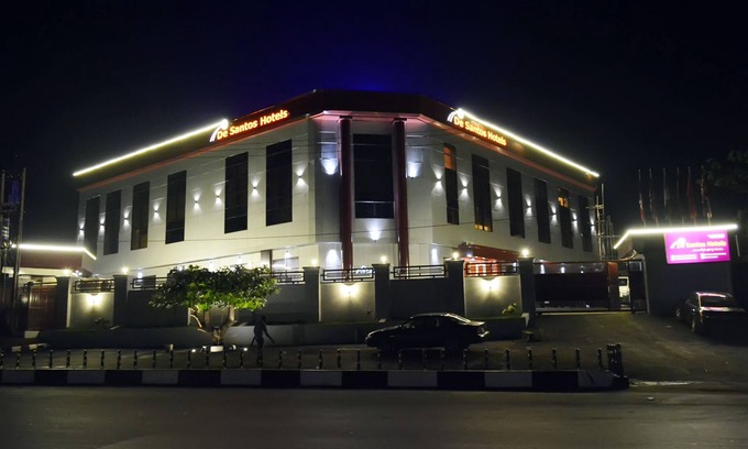 Awka Hotel | De Santos Hotel Awka
