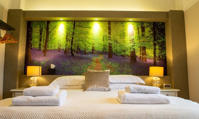 Lydney Bed & Breakfast | Deanfield Bed and Breakfast