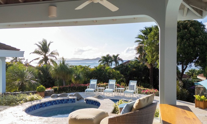 Spanish Town Villa | Dec 30-Jan 5/26, 10% discount! Fully Air Conditioned!
