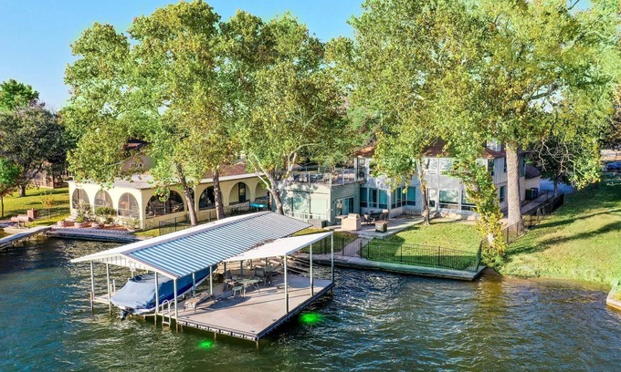Granite Shoals House | Deep Cove Getaway | Concierge Services