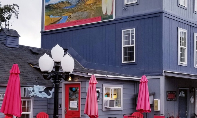 Chelan Hotel | Deep Water Inn