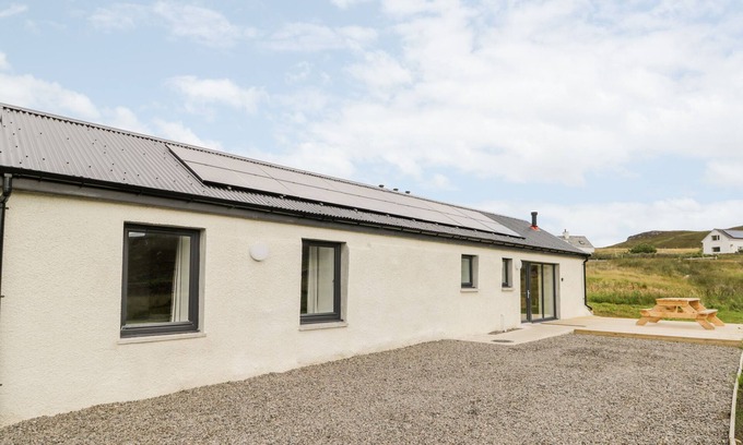 Oldshoremore Cottage | DEER HOUSE, family friendly, country holiday cottage in Kinlochbervie