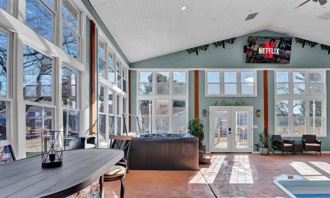 Kresgeville House | Deer Run Retreat W/Indoor Pool & Hot Tub
