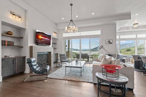 Deer Mountain House | Deer Springs 12797 by Moose Management