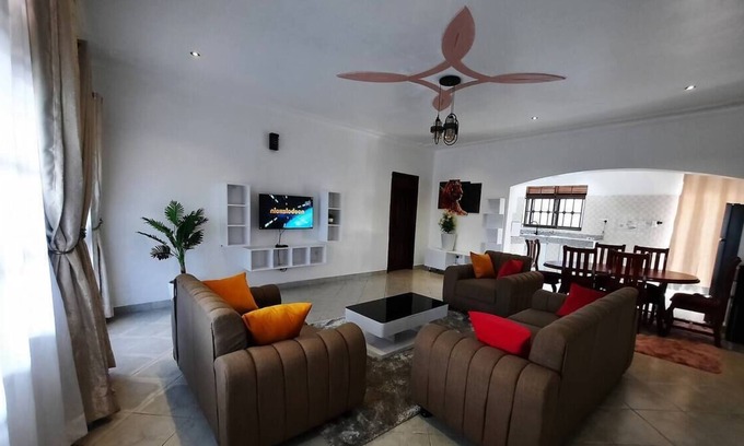 Mityana Apartment | Deerwood Family Apartments #B