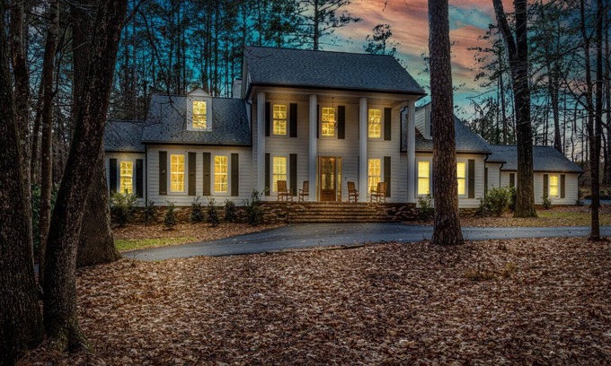 Evans House | Deerwood Retreat: Luxe 6-BR Estate in Evans