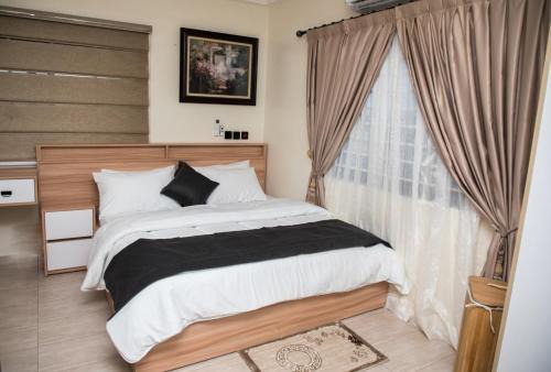 North Legon Apartment | Deisberry court