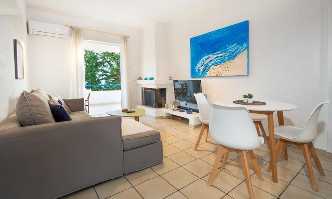 Porto Rafti Apartment | Del Mar Luxury Apartment 30m From The Beach
