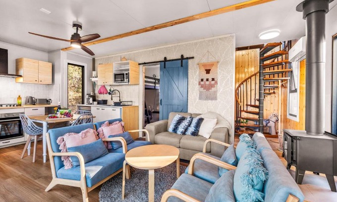Hartley House | Delightful Container House with Views