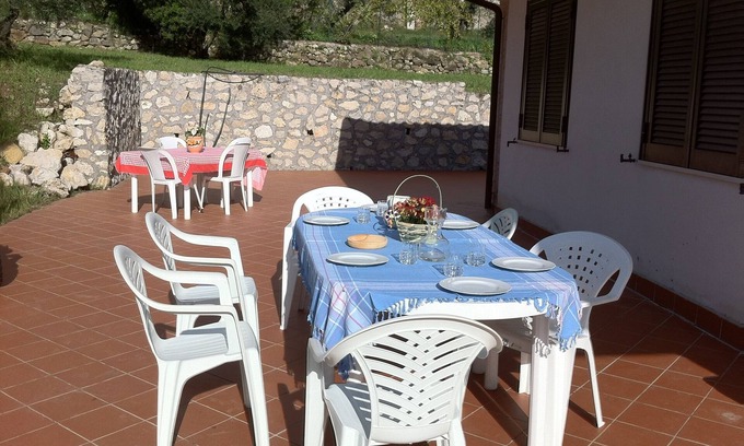 Spigno Saturnia House | Delightful country cottage with sea view near Formia, between Rome and Naples