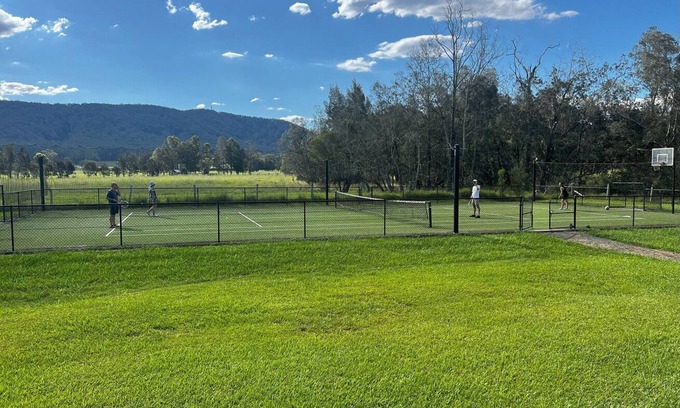 Mayers Flat House | Delightful Farm Property With Lakes Nearby and 20 Minutes to Seal Rocks