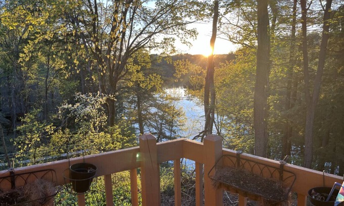 Leland Ski Chalet | Dells area pet-friendly lake house w/HOT TUB! (and boat avail.)