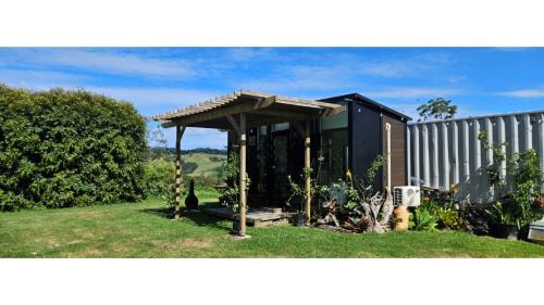 Whangarei House | Deloraine Tiny Retreat by Tiny Away
