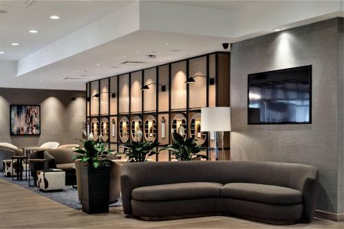City Centre Hotel | Delta Hotels by Marriott Kamloops