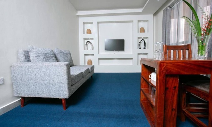 Muyenga Apartment | Deluxe - 1 Bedroom Ground Floor Apartment