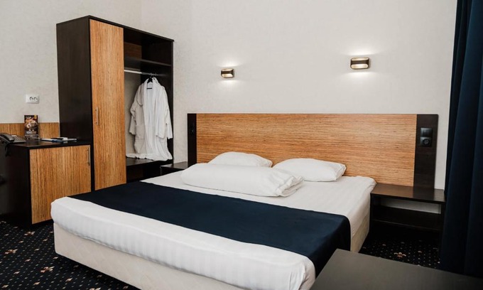 Almetyevsk Hotel | Deluxe 2 Hotel