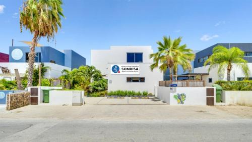 Playa Bed & Breakfast | Deluxe Boutique Apartments Sonrisa - Adults only