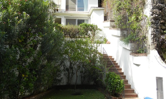 Tlaltenango Apartment | DELUXE COMPLETELY FURNISHED STUDIO APARTMENT IN A QUIET RESIDENCIAL AREA