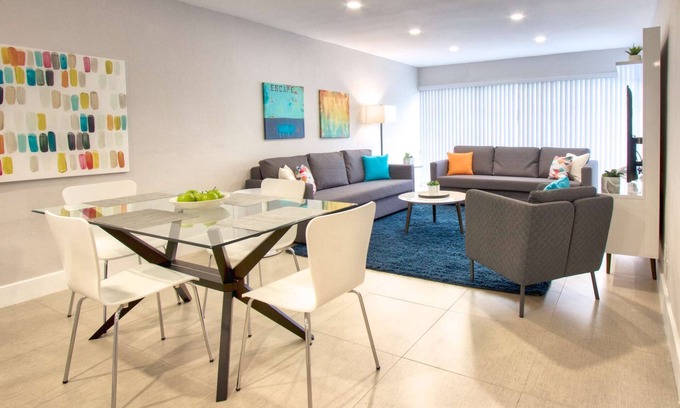 Downtown Fort Lauderdale Condo | ✨Deluxe Designer Two Bedroom Apartment at Fort Lauderdale