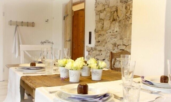 Bubsheim House | Deluxe farmhouse, smokehouse kitchen, tiled stove, bathroom in stable, Whirlpool