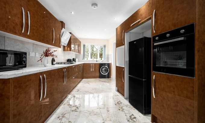 Harborne House | Deluxe House in Harborne