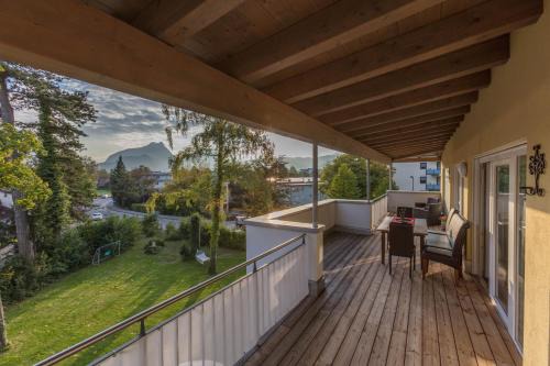 Weissbach Apartment | Deluxe Loft Mountain View